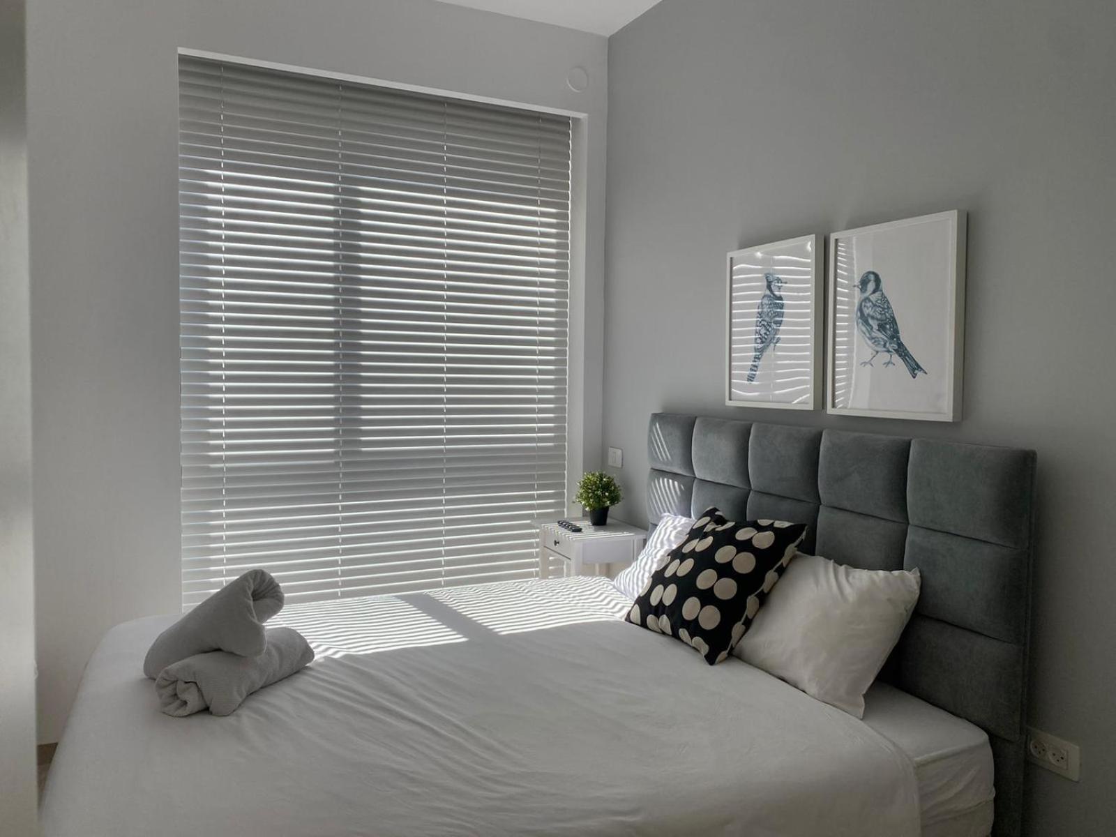 Jtower Royal Suites - Alefimmoed Yerusalem Bagian luar foto