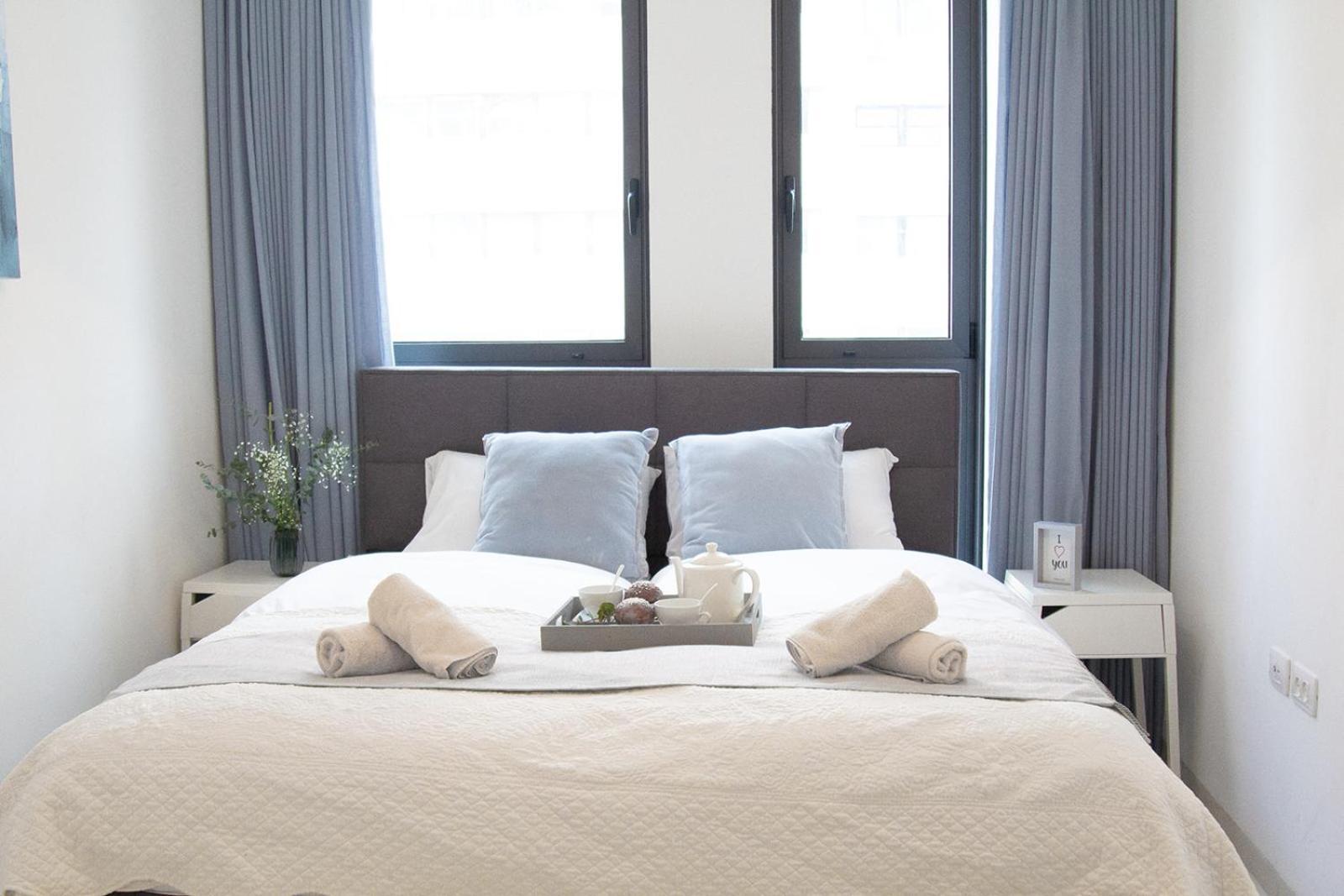 Jtower Royal Suites - Alefimmoed Yerusalem Bagian luar foto