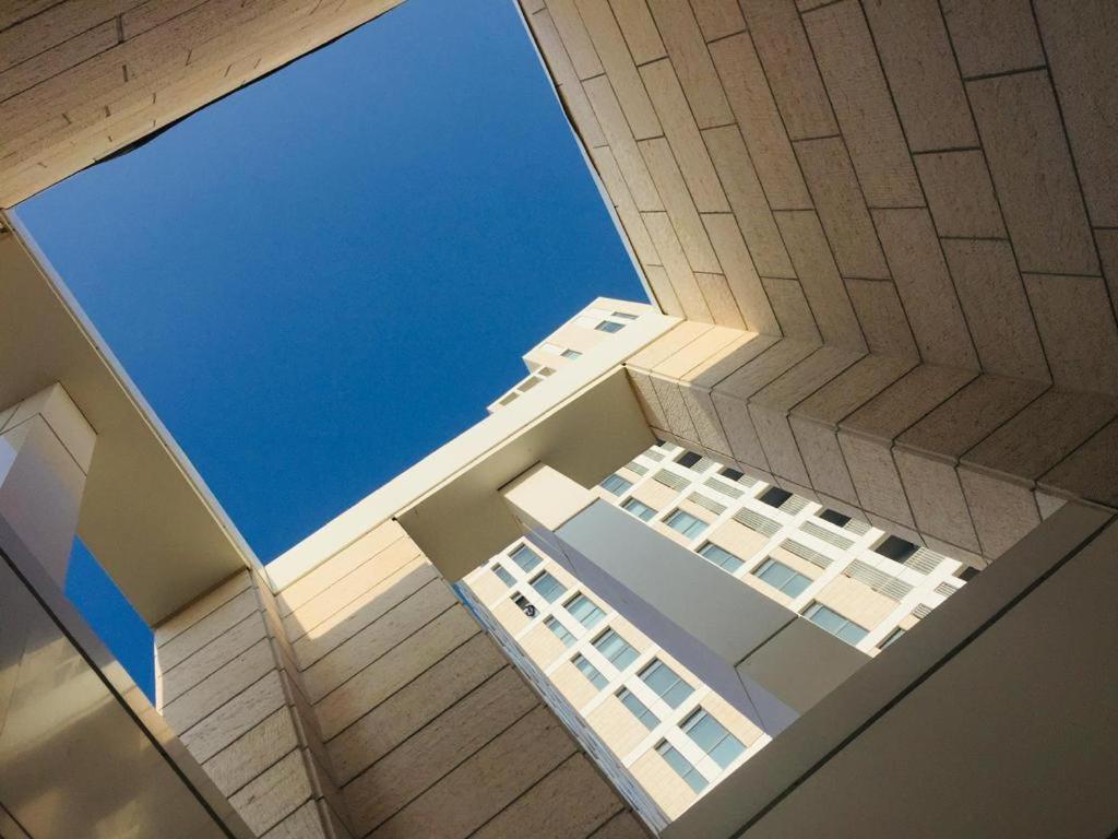 Jtower Royal Suites - Alefimmoed Yerusalem Bagian luar foto